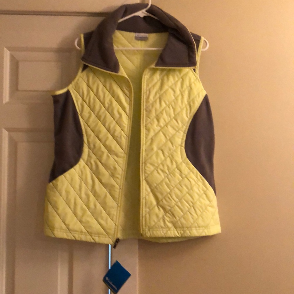 Columbia Vest
